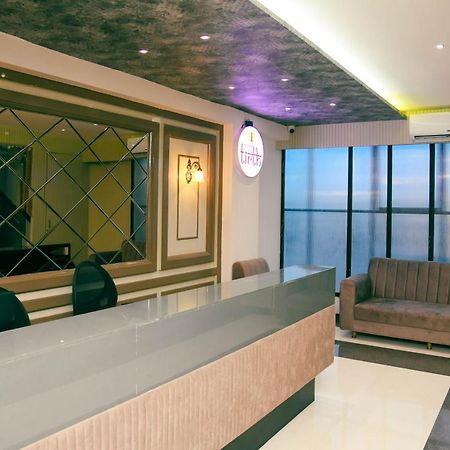 Hotel Tirth By Sonu'S Ujjain Eksteriør bilde