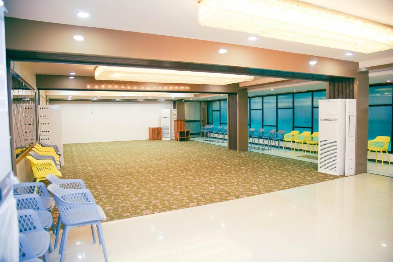 Hotel Tirth By Sonu'S Ujjain Eksteriør bilde