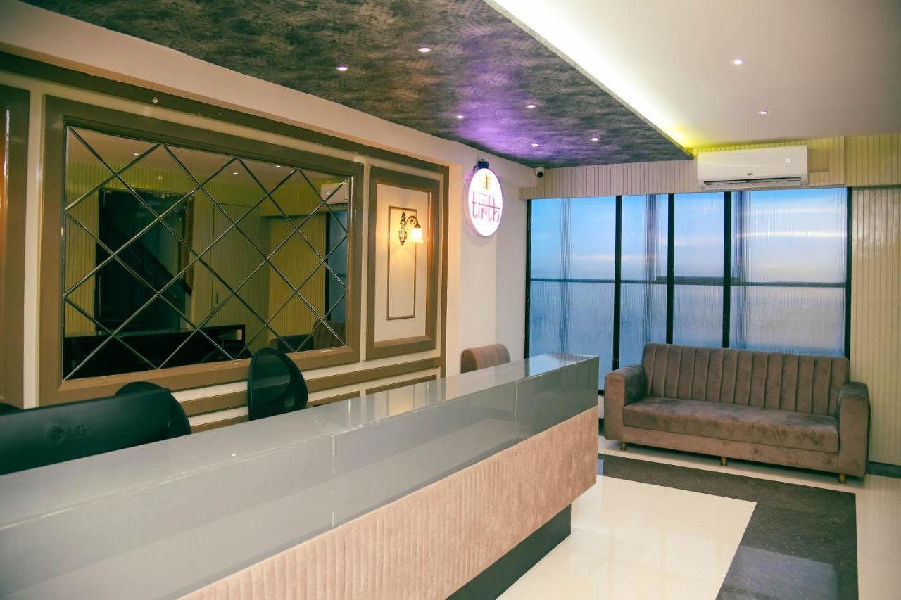 Hotel Tirth By Sonu'S Ujjain Eksteriør bilde