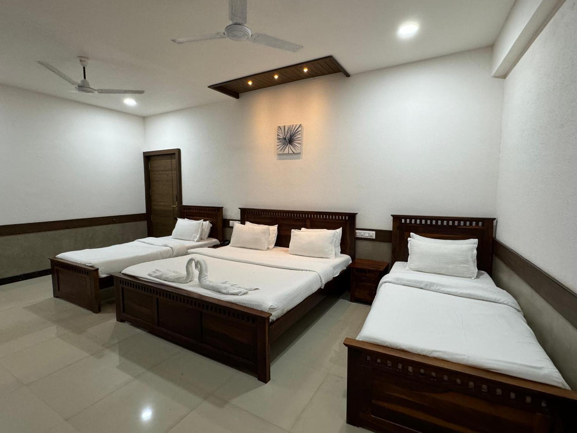 Hotel Tirth By Sonu'S Ujjain Rom bilde